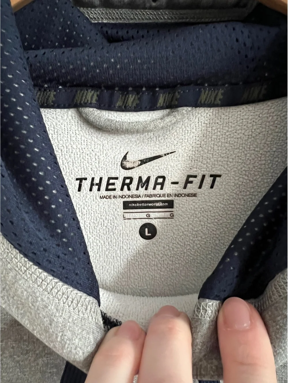 Nike Therma-FIT Pullover Hoodie Men’s Large Gray Navy Blue Swoosh Athletic